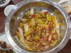 -湖南人家湘菜馆(镇江路店)