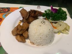 -意卡菲·欢乐聚会餐厅(华侨店)