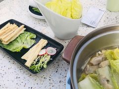 -椰子营·椰子鸡火锅(万象里店)