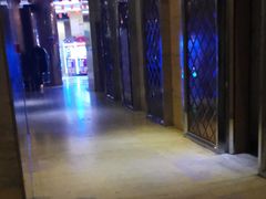 -唛客疯量贩式KTV(金飞达广场店)