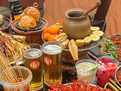 -何师烧烤Pro ·江湖川菜·小龙虾·精酿(太古里旗舰店)