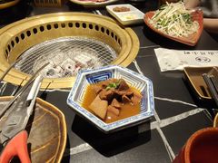 -山川小町·极番烧肉(新地假日广场店)
