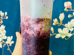 霸气酸奶黑桑葚-奈雪的茶(东原悦荟店)