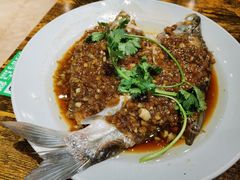 油浸鱼-老闵田螺馆·南昌特色小炒(梦时代店)