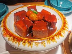 叶氏招牌红烧肉-荷塘秋月·本帮江浙菜(国权路店)