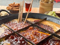 -正南齊北重庆老火锅(光华村直营店)