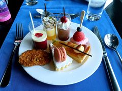 -澳门旅游塔360°旋转餐厅(南湾湖广场店)