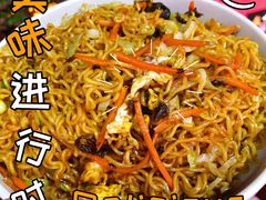 -龙巢盱眙龙虾·鸡煲·烧烤宵夜(坪洲店)