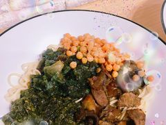 烧椒皮蛋牛肉拌面-拌面小当家