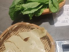 -阿婆情腊排骨火锅·野生菌季(古城旗舰店)