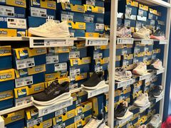 -斯凯奇(八达岭奥特莱斯店)