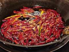 -渝井巷重庆老火锅(沈阳吉祥店)