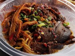全频道拌粉-万方圆拌粉瓦罐汤(滕王阁旗舰店)