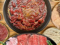 -扎起市井老火锅(乐山总店)