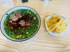 -德元兰州纯汤牛肉面