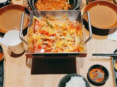 -川堂风·跷脚牛肉·乐山爆炒(宝山日月光店)