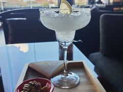 -时光吧·大堂吧·丽江和府洲际度假酒店