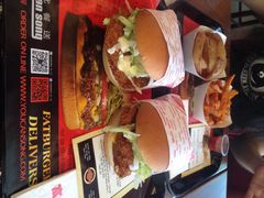 -FATBURGER 特富客汉堡(外交公寓店)