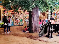 -钟书阁(松江泰晤士小镇店)