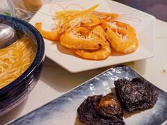 -三姐妹·海鲜大排档