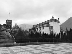 -四川汶川特大地震漩口中学遗址
