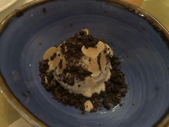 -Colony(新加坡丽思卡尔顿美年酒店)
