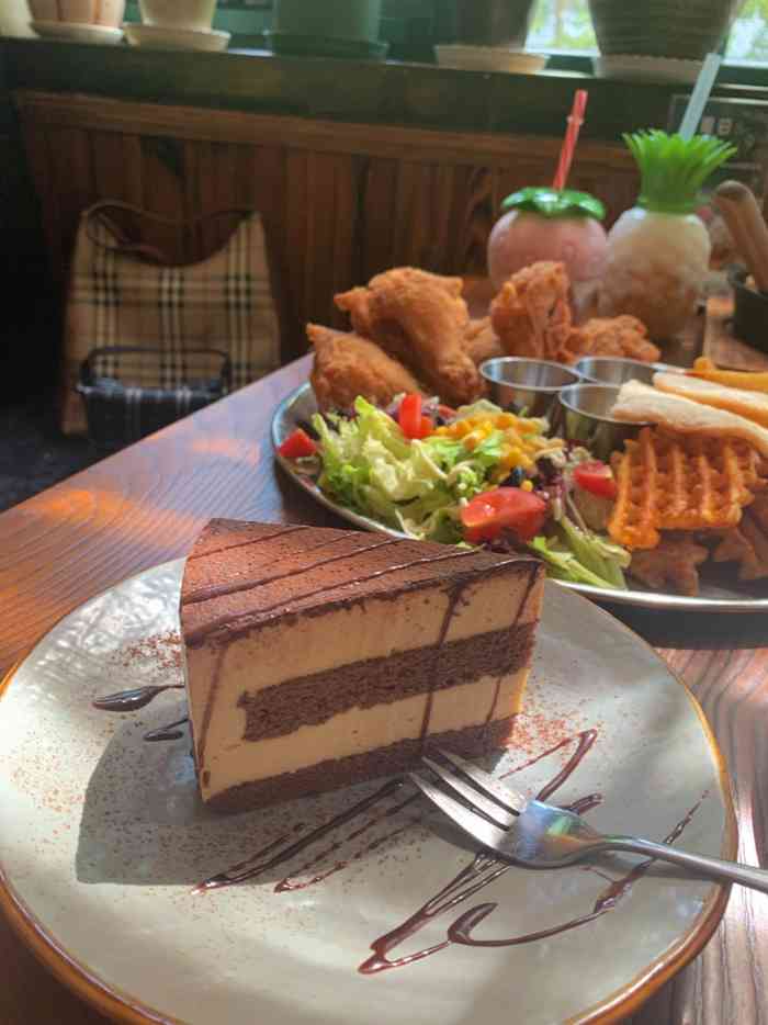 第五街西餐厅(工农路店)-"「第五街披萨」披萨烤的火候刚好 芝士超多.