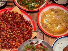 -泥糊破店小酒馆·团建聚餐(南京西路店)