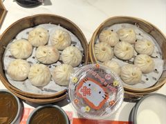 -馋三尺蟹粉小笼(人民广场店)