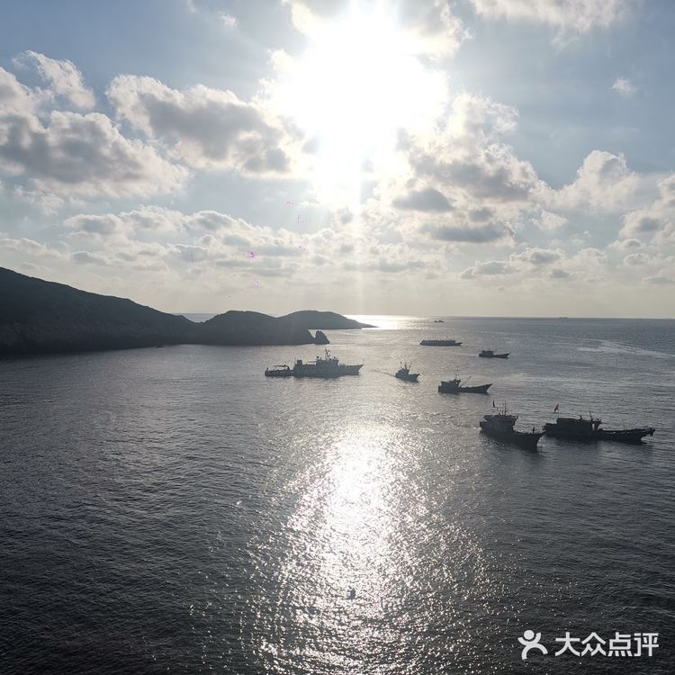 来渔山岛找寻找蓝色的大海～