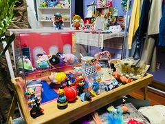 -Oolong乌龙茶古着店