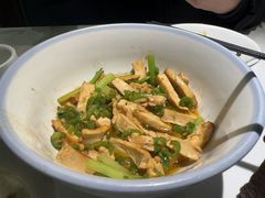 小炒香干-费大厨辣椒炒肉(高铁吾悦广场店)