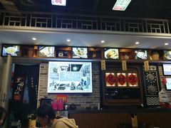 门面-黑白电视长沙小吃(美林M·LIVE天地东座店)