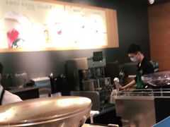 -星巴克(人民公园店)