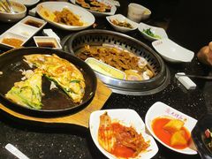 -木槿花韩式炭烤·熟成肉工坊(孙文东路店)