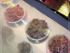 -金杨拉面王小吃面馆·牛三宝面·红烧牛肉粉