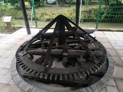 -张闻天故居