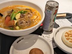 -蒙自源米线大王(东站店)