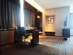 -上海龙之梦万丽酒店