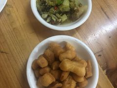 -皮蛋弟砂锅店(总店)