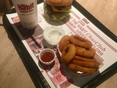 -The Habit Burger Grill 哈比特汉堡(复兴soho店)