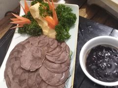 -冯记白土岗辣子鸡