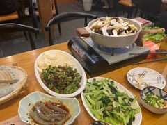 -小厨子私房菜·云南美食店