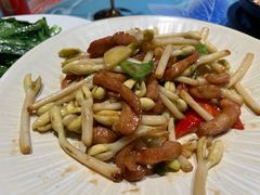 -年辉渔村·非遗传承餐厅(新丰江店)
