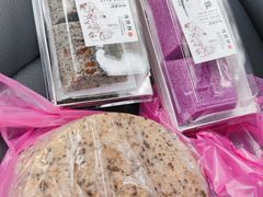 -高桥小香松糕