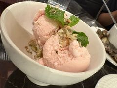 -LESCEDARS Brasserie Bistro香柏树