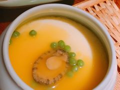 金汁鲍鱼芙蓉蛋-弄堂里·寻味杭州(湖滨银泰in77C区店)