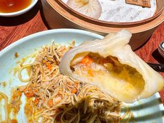 -裕兴记•蟹黄面馆(人民广场店)