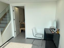 -JNK皮肤管理中心