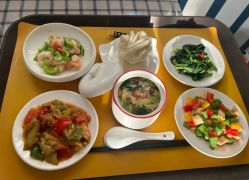 -月之旅·尊 高端月子会所(科馨别墅一店)